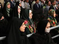 عکس هایی متفاوت از پوشش زنان در دیدار با رهبر انقلاب