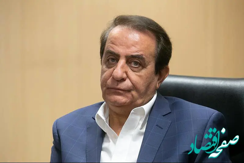 در شرایط فعلی عاقلانه‌ترین کار مردم حفظ سرمایه است و دست به هیچ معامله ای نزنند