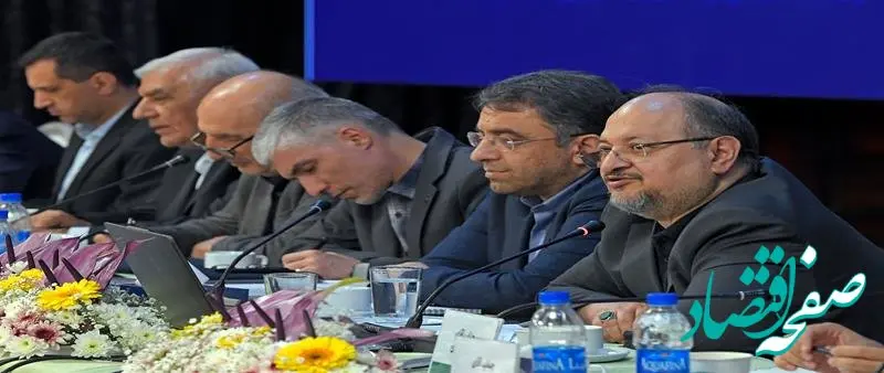 محمد شریعتمداری، اولویت‌های برنامه اصلاح و توسعه ساختاری هلدینگ پتروشیمی خلیج فارس در سال ۱۴۰۴ را اعلام کرد