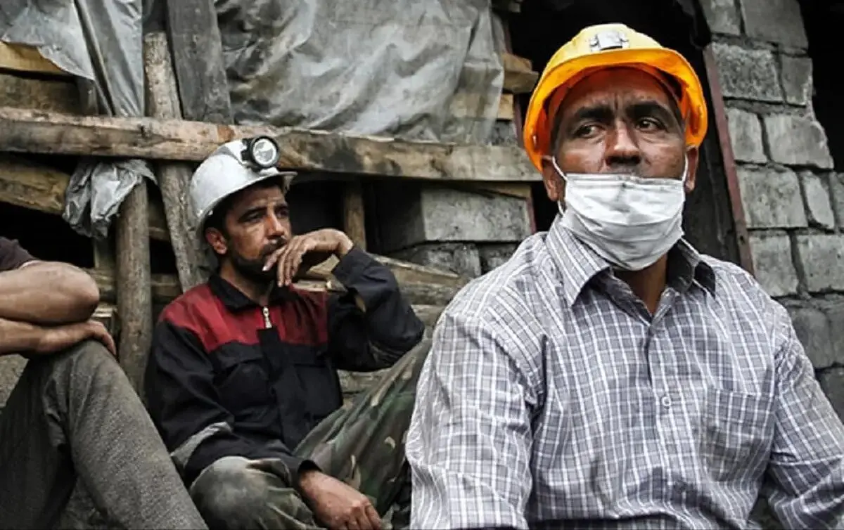 دریافت حق بیمه کارگران بدون مجوز قانونی ممنوع است؟