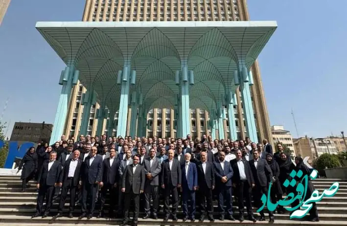 آیین بزرگداشت آغاز ۷۴مین سال فعالیت بانک صادرات ایران برگزار شد/ محسن سیفی: بانک صادرات ایران در مسیر دستیابی به جایگاه شایسته در نظام بانکی ثابت‌ قدم است