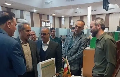 بازدید عضو هیات مدیره بیمه ایران از شعبه تخصصی غرب