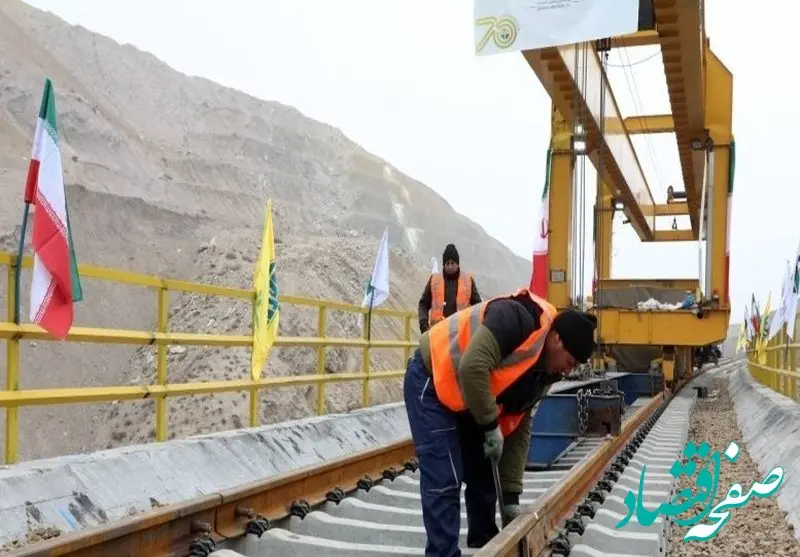 بازسازی تمام پل های ریلی آسیب دیده از حمله دشمن