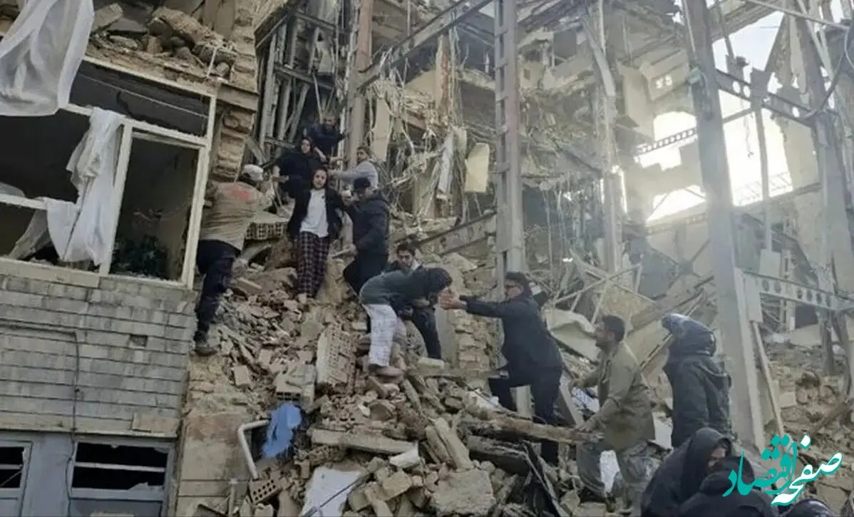 چگونه به فردی که زیر آوار مانده باید کمک کرد؟