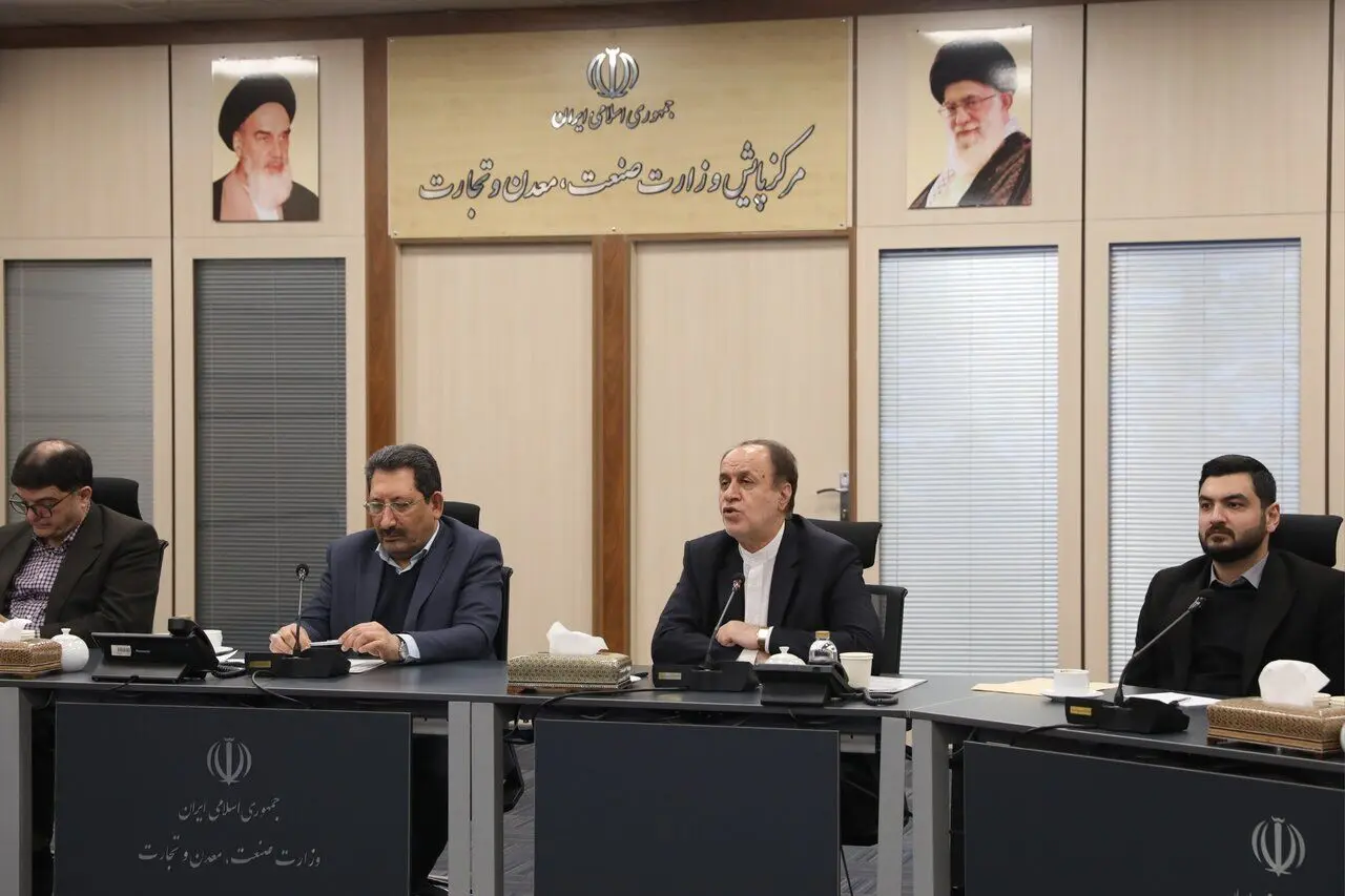 تأکید حاجی‌بابایی بر ضرورت اتحاد و امیدآفرینی در شرایط اقتصادی امروز