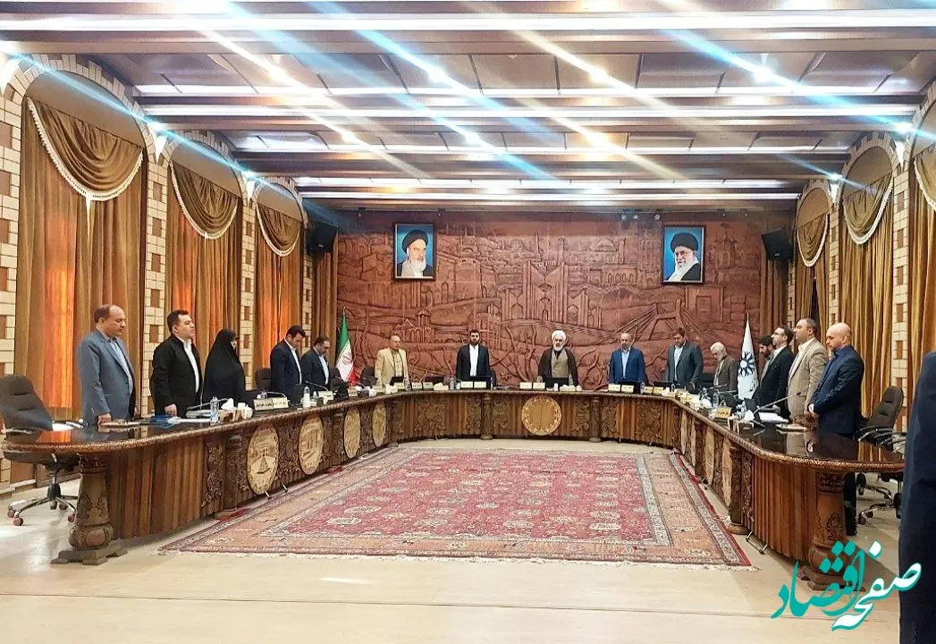 فیلم | این سوال عضو شورای کلانشهر تبریز را به شدت عصبانی کرد | به خودم مربوط است! 