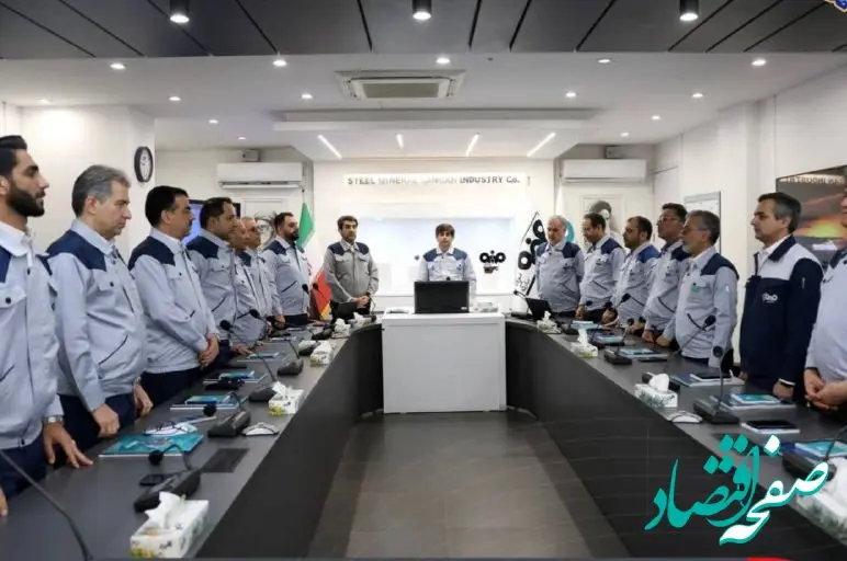 ویدیو: بازدید مدیرعامل گروه فولاد مبارکه از ماشین‌آلات استخراج معدن شرکت صنایع معدنی فولاد سنگان