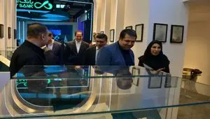 بازدید مدیرعامل بیمه آسیا از هفدهمین نمایشگاه بین المللی صنعت مالی