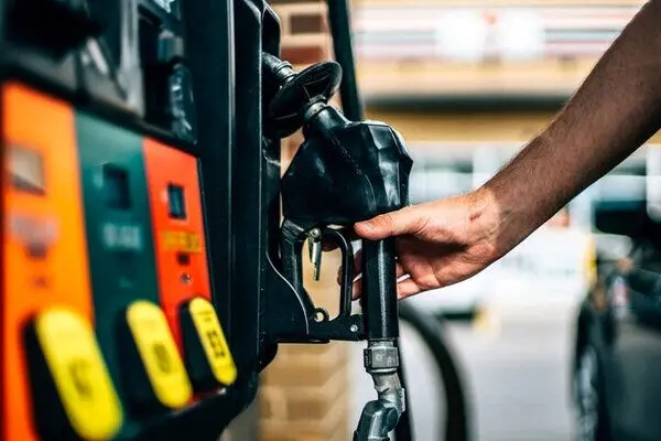 واکنش کمیسیون انرژی به افزایش احتمالی بنزین