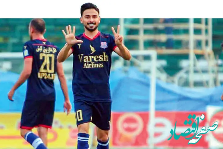 انتقال این بازیکن معروف به استقلال کذب محض است