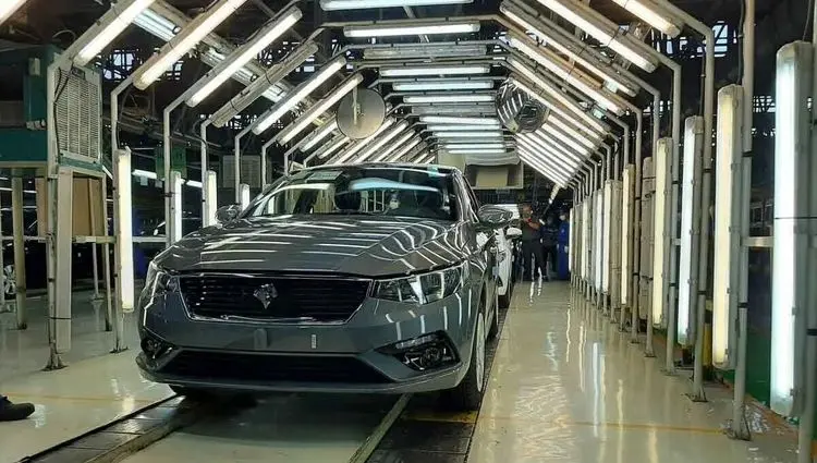 جدول قیمت خودرو‌های ایران خودرو امروز جمعه ۲۷ تیر ۱۴۰۴ اعلام شد