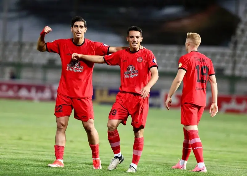 تراکتور با تاریخ سازی قهرمان می‌شود | تراکتور چگونه هفتاد امتیازی می‌شود؟