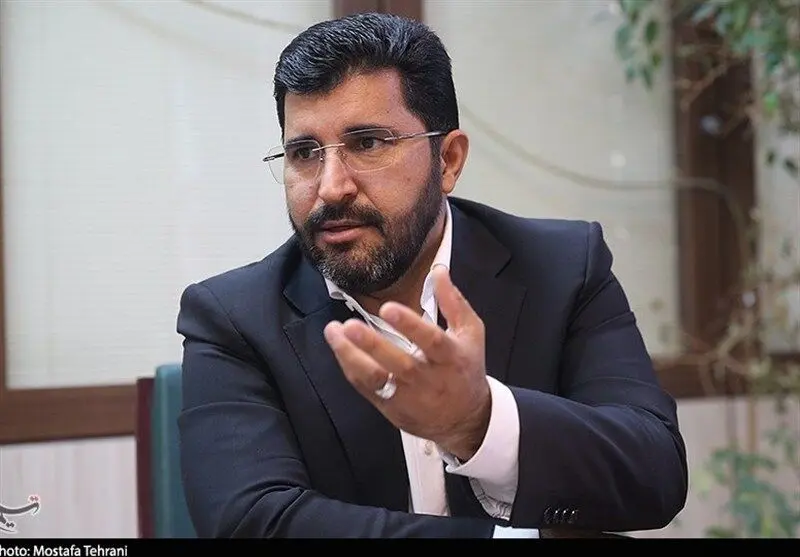 نماینده سیرجان خطاب به اروپایی‌ها: این را بدانید ماشه در مقابل ماشه است!