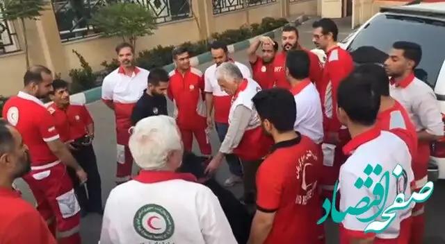 ویدئویی از رضا کیانیان در بین امدادگران هلال احمر+ فیلم