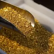 پیش بینی قیمت طلا فردا دوشنبه ۱۲ خرداد ۱۴۰۴ | قیمت طلا فردا راحت سقوط می کند؟ + پیش بینی قیمت سکه