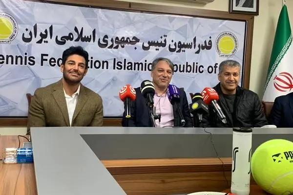 استوری محمدرضا گلزار بعد از انتخابش در انجمن پدل 