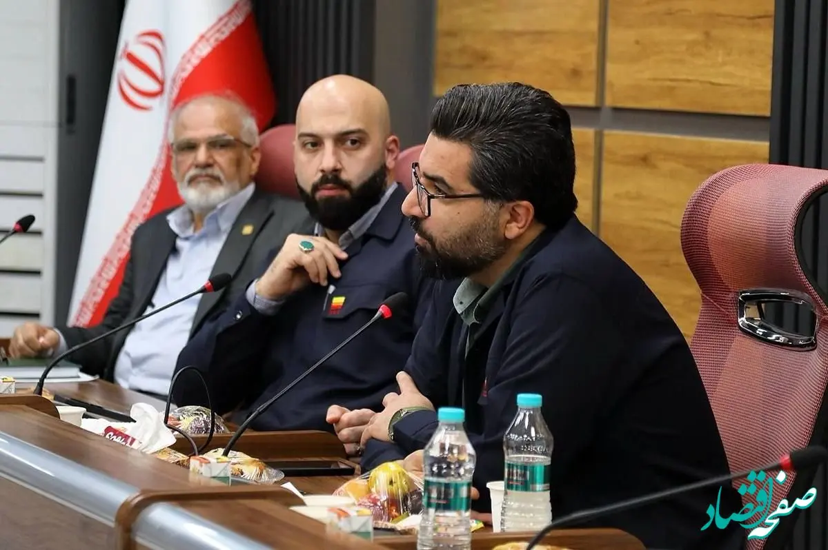 دیدار صمیمانه معاون منابع انسانی و امور اجتماعی با جمعی از بازنشستگان فولاد خوزستان