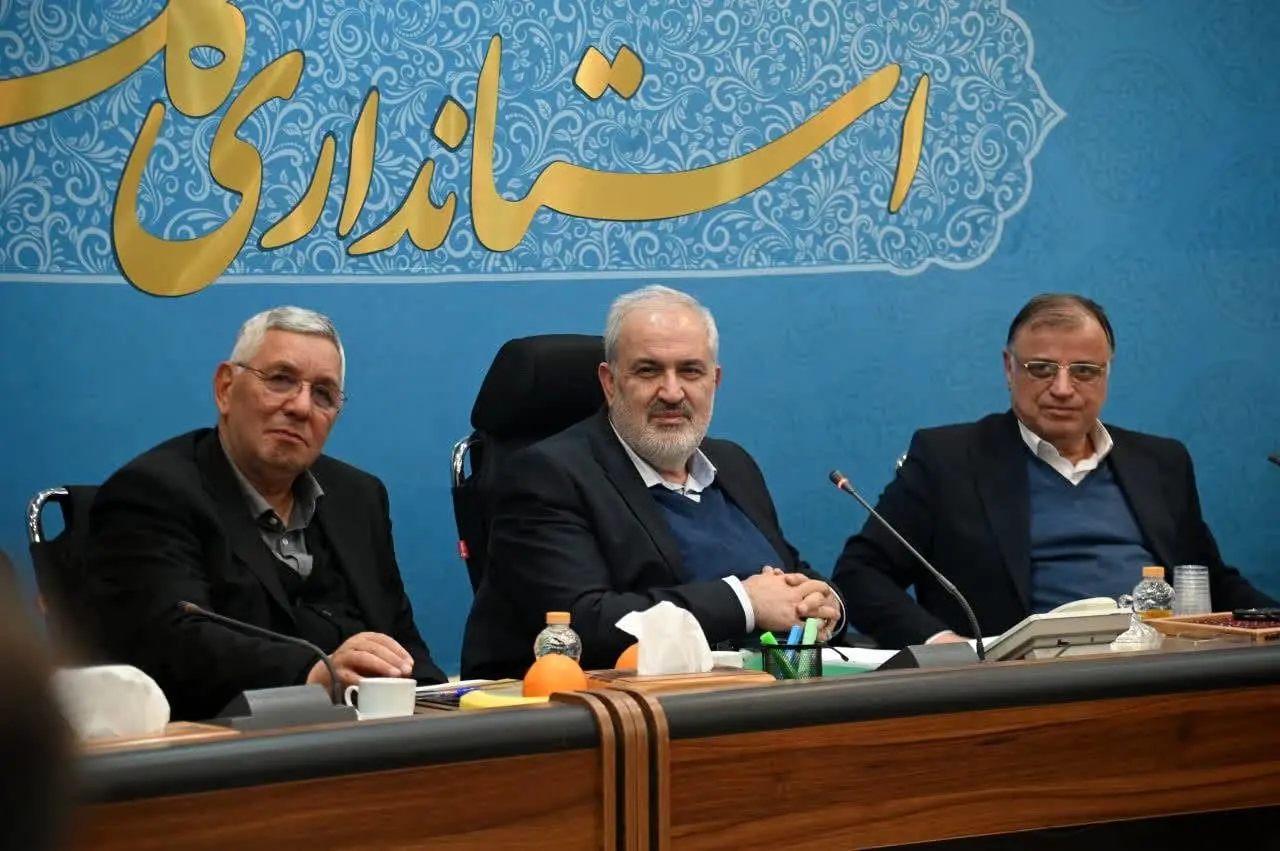 روند مصرف آب و برق در کشور کاهشی شد/ مدیریت مصرف آب و برق همچنان در دستور کار است/ اهمیت توسعه زیرساخت‌های آب و برق در گلستان