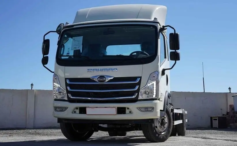 معامله ۵۰ دستگاه کامیونت فورس در بورس کالا