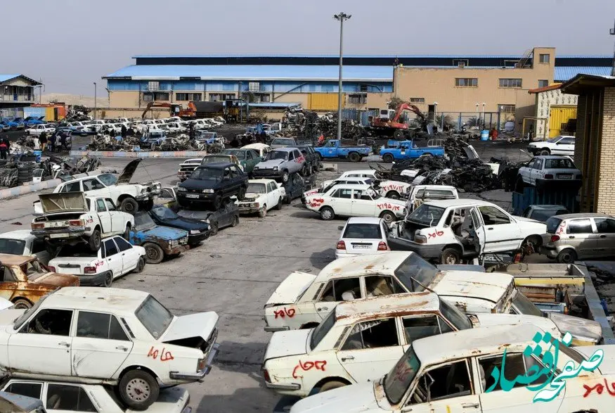 روزانه ۸۸۶ دستگاه وسیله نقلیه اسقاط می شود