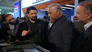 بازدید امیر دکتر صادقی؛ مدیرعامل ساتا از غرفه فولاد غدیر نی‌ریز در نمایشگاه متافو