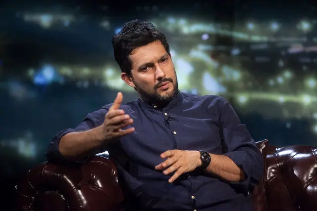 واکنش حامد بهداد به شهادت دختران میناب