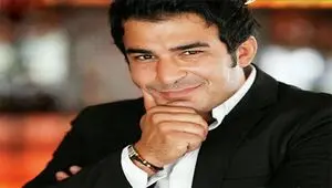 حضور یوسف تیموری بازیگر معروف در جمع امدادگران هلال احمر + ویدئو