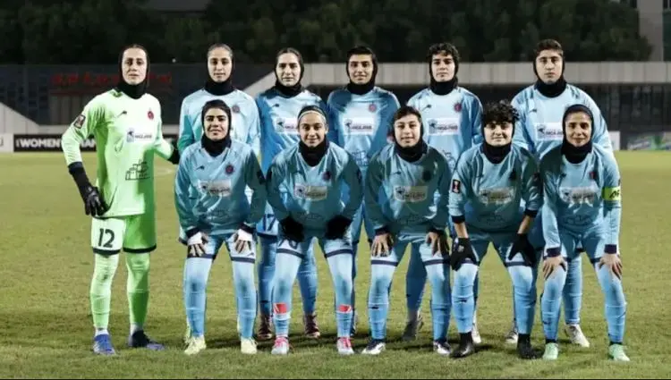 خاتون بم قهرمان لیگ برتر فوتبال بانوان شد