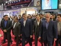 حضور استاندار یزد در غرفه چادرملو در دوازدهمین نمایشگاه فن‌بازار یزد