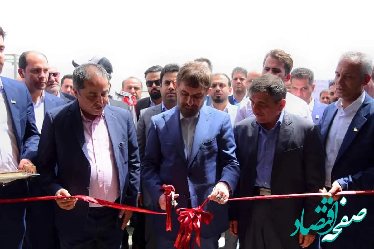 کلنگ فاز دوم شرکت آریا اروند به زمین زده شد