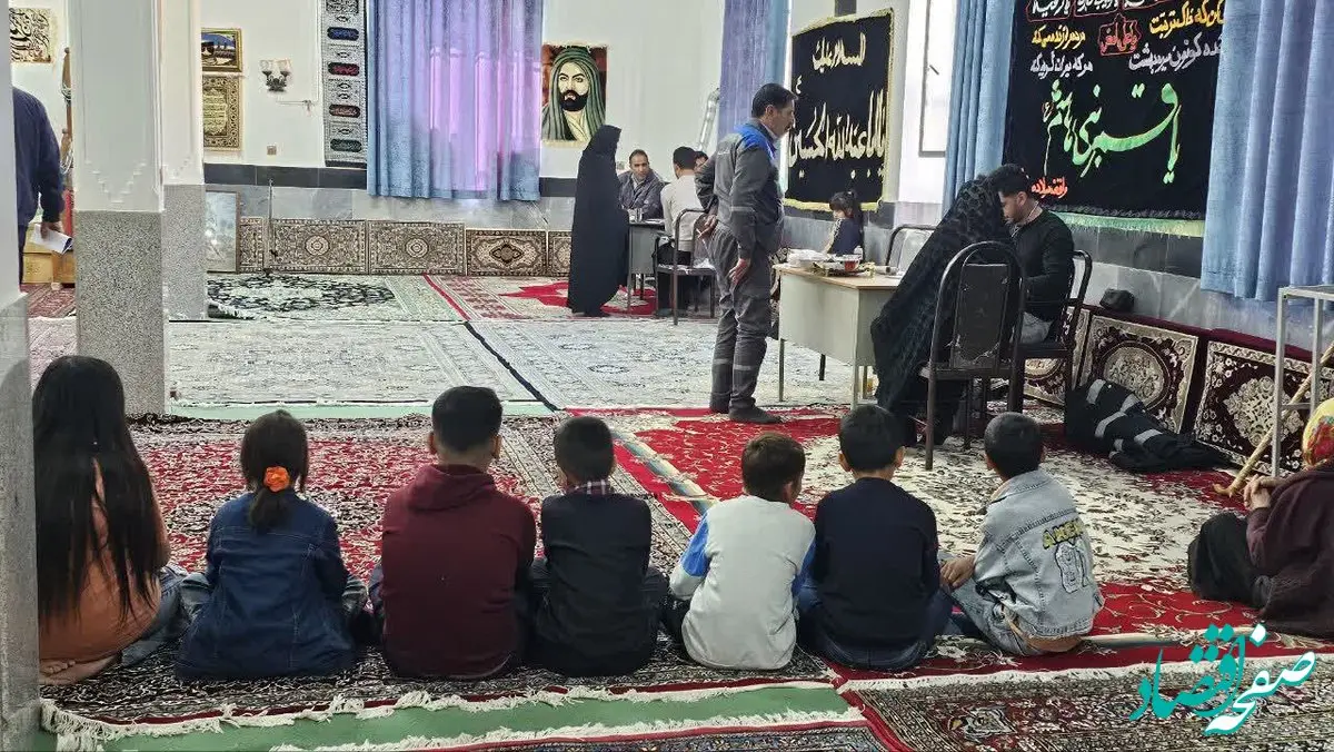 مرحله سوم خدمات درمانی رایگان مجتمع معدنی انگوران در روستای کپز برگزار شد