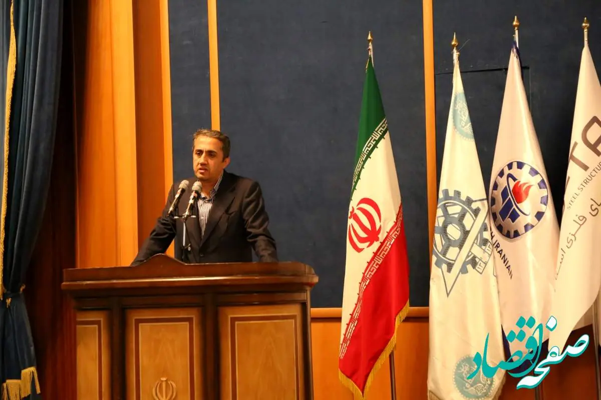 آقاجانلو: نقش موثر دانشگاه ها در رشد ضریب پیچیدگی زنجیره و تولید محصولات متنوع/ نوآوری و رشد بهره وری؛ الزامات معدن و صنایع معدنی است