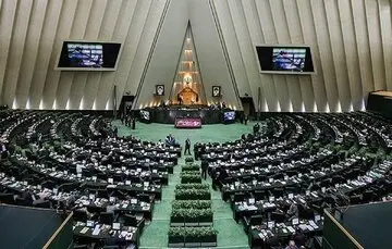 عکس | از بی انضباط ترین نمایندگان مجلس تا منظم ترین نماینده