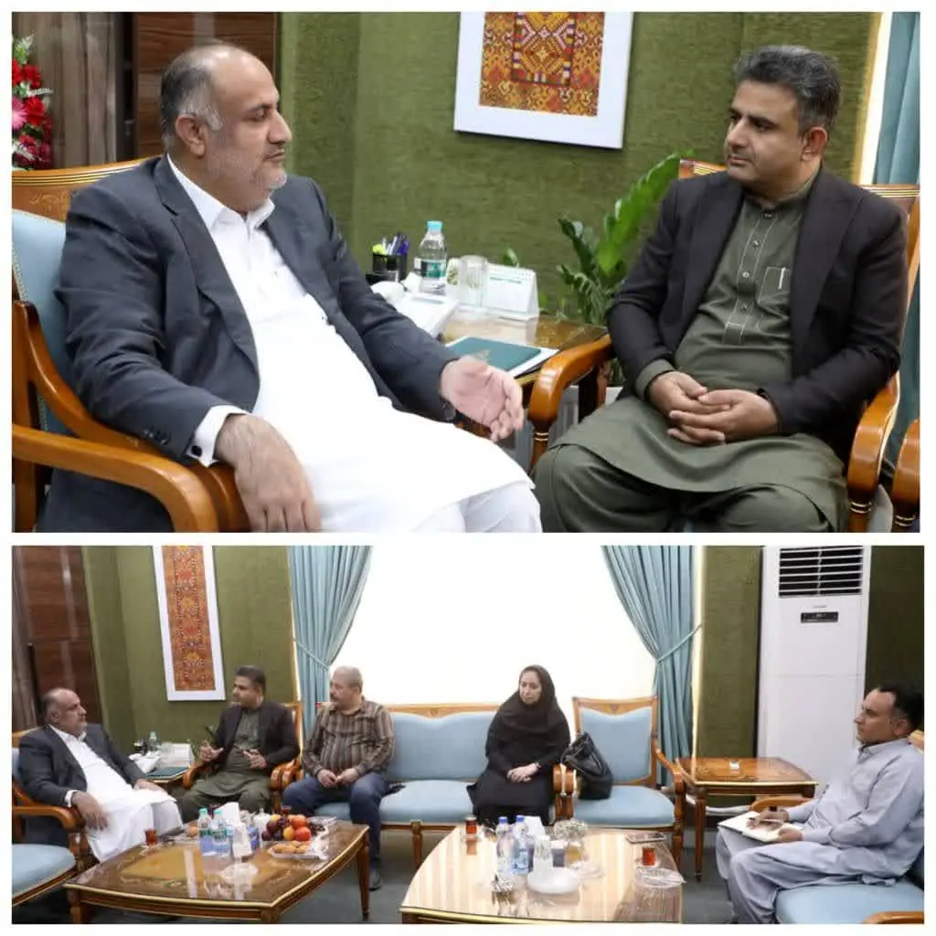 دیدار عبدالسلام بلوچ‌زاده مدیرکل فرهنگ و ارشاد اسلامی استان سیستان و بلوچستان با دکتر محمدسعید اربابی رئیس هیات مدیره و مدیرعامل سازمان منطقه آزاد چابهار