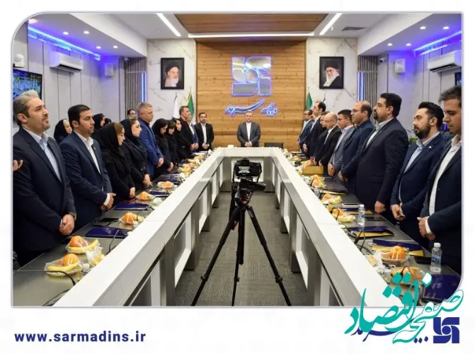  تجلیل از اساتید و مدرسان بیمه سرمد به مناسبت روز معلم