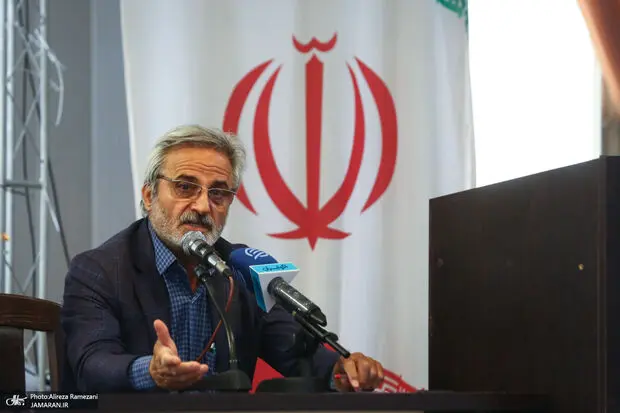 کشتی بزرگ سازمان تامین اجتماعی در آستانه به گل نشستن