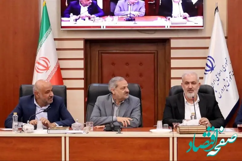 آموزش و پرورش در اصلاح فرهنگ بدمصرفی برق نقش کلیدی دارد/ آمادگی وزارت نیرو برای آگاهی بخشی به دانش آموزان و معلمان در خصوص صنعت آب و برق