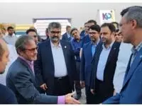 بازدید رئیس کل بیمه مرکزی و مدیران ارشد صنعت بیمه از کشتی تحت پوشش موسسه بیمه متقابل کیش