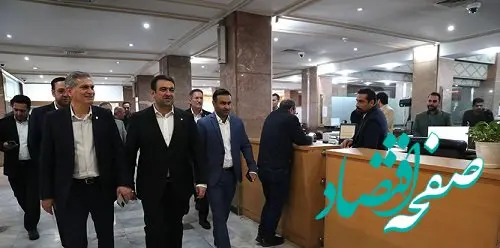 مدیرعامل بانک ملی عنوان کرد: شعب در خط مقدم جلب رضایت و اعتماد مردم