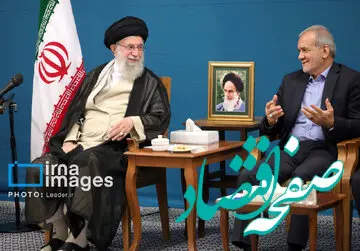 پزشکیان از رهبری هزینه نکرده است