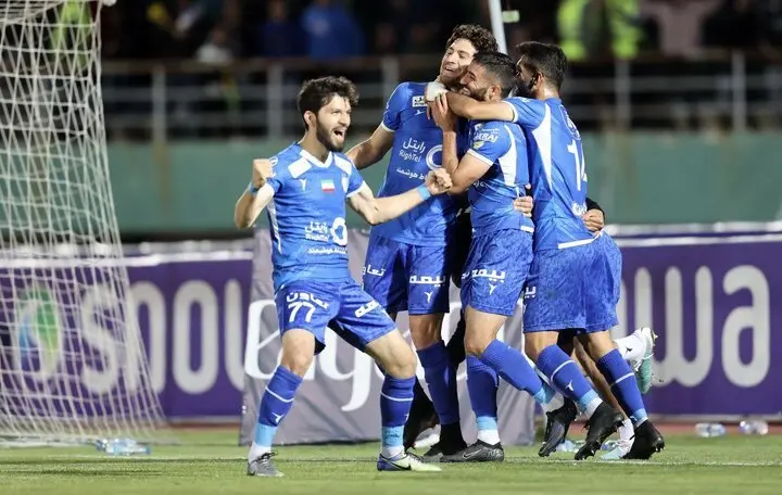 واکنش جالب باشگاه استقلال به بیانیه پرسپولیس؛ شش گل آفساید زده‌اید!