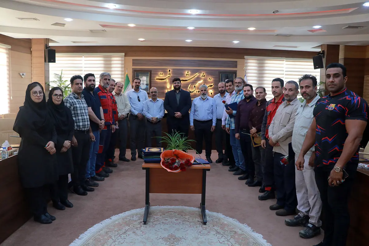 برگزاری مراسم تجلیل از پرسنل واحد HSE و آتشنشانی