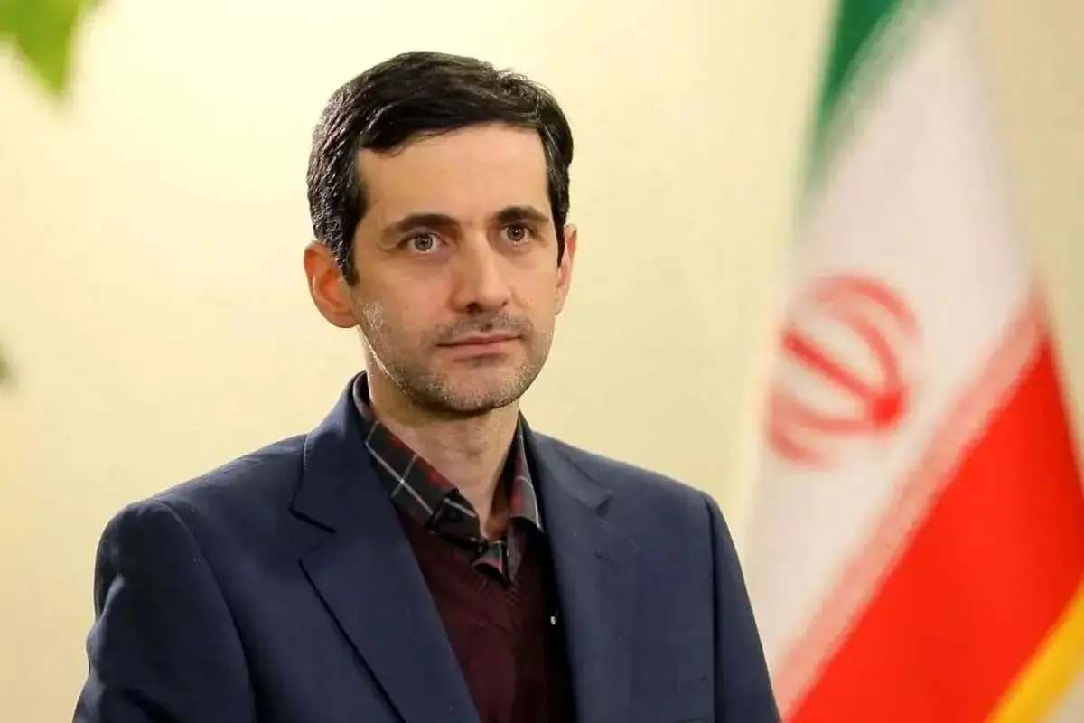 یوسف پزشکیان: گاهی شک می‌کنم که ترامپ یک احمق دم‌دمی مزاج است یا باهوش! 