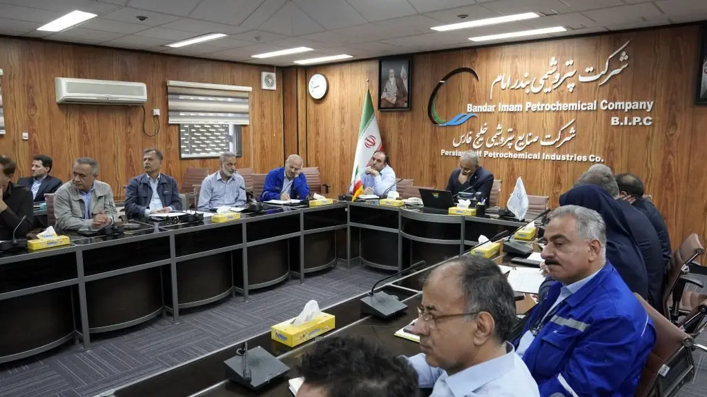اجرای سند نظام نوین مدیریت زیست محیطی مجتمع پتروشیمی بندر امام با بهرهگیری از معیارهای ESG