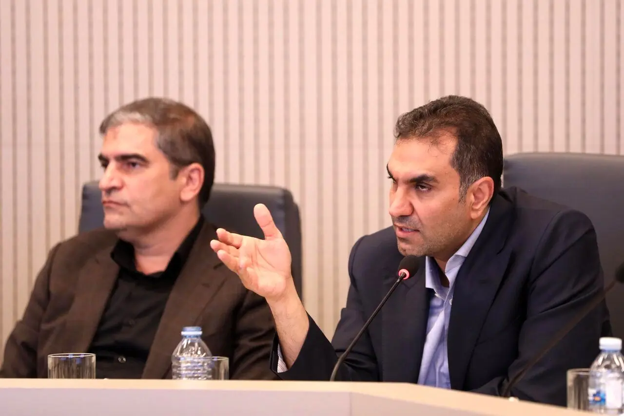 بررسی راهکارهای توسعه تجارت کشور در پساجنگ در کمیسیون صنایع