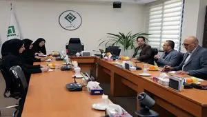 برگزاری نشست مشترک صندوق حمایت از تحقیقات و توسعه صنایع پیشرفته و پژوهشکده بیمه با هدف توسعه مدیریت ریسک در صنایع دانش‌بنیان و پیشرفته
