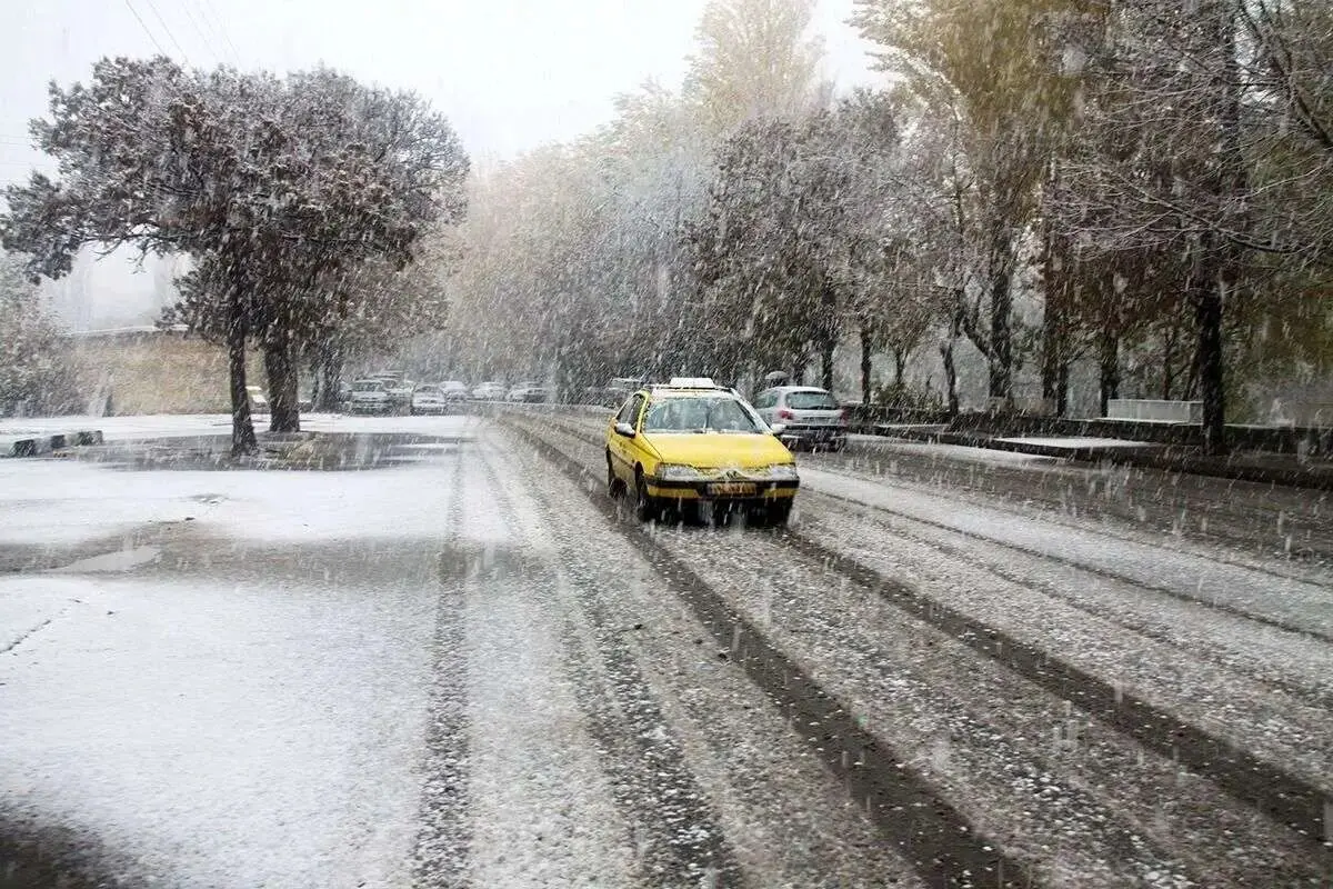 پیش بینی هواشناسی استان های کشور امروز دوشنبه ۱۰ دی ماه ۱۴۰۳ /بارش برف و باران در اردبیل و غرب سواحل خزر