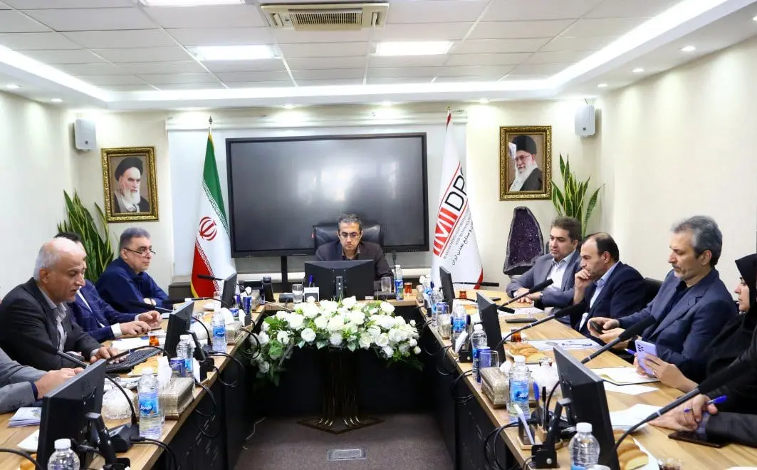 تاکید آقاجانلو بر حمایت مالی از طرح های توسعه فولاد کردستان