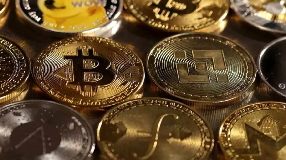 سقوط سنگین رمزارزها: کاهش ۴۰۰ میلیارد دلاری فقط در یک روز!