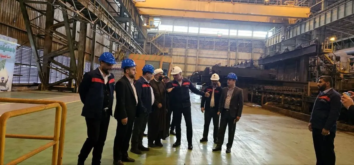 بازدید بازرسی کل استان خوزستان از خط تولید شرکت فولاد اکسین خوزستان
